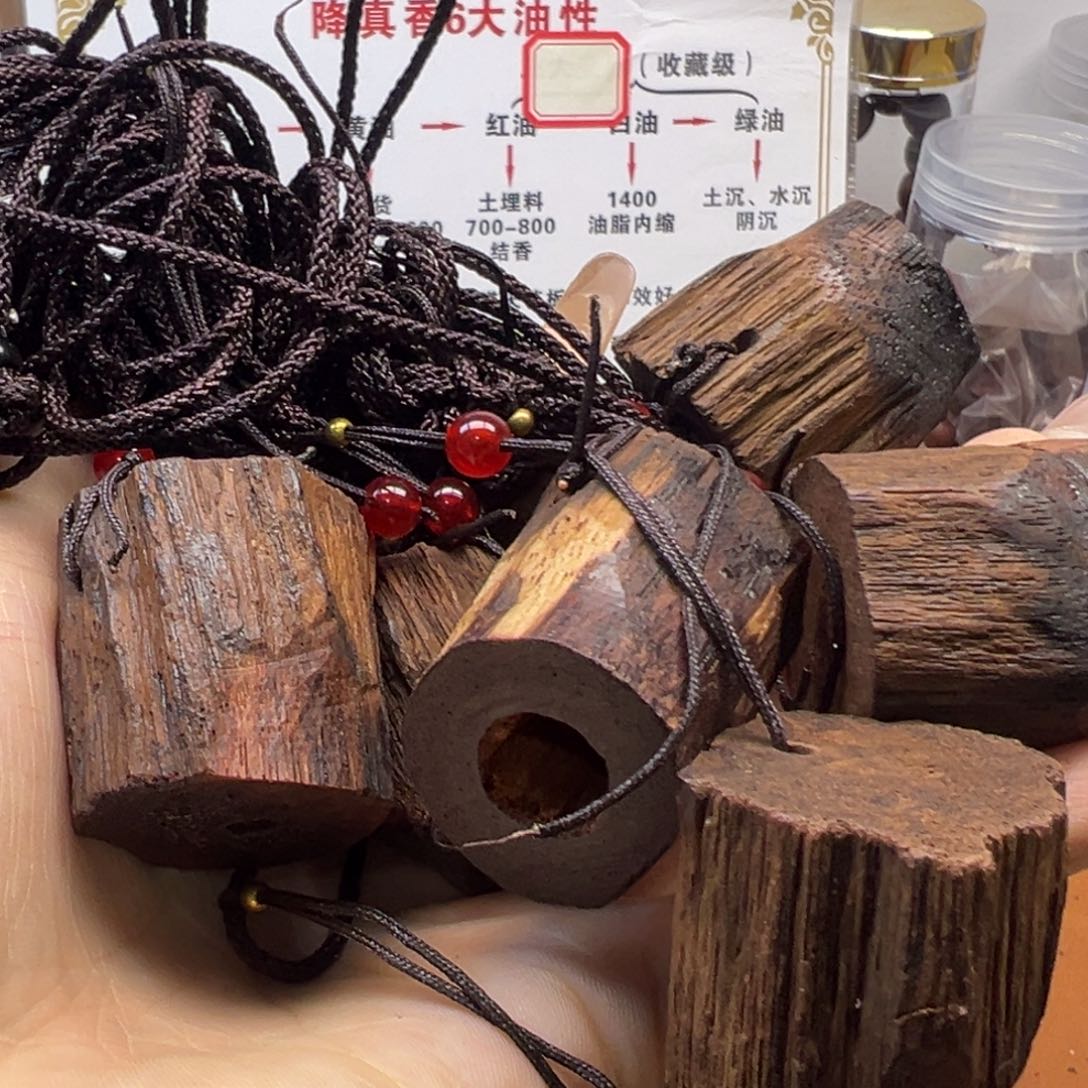 降真香缅甸小叶降真香原木吊坠