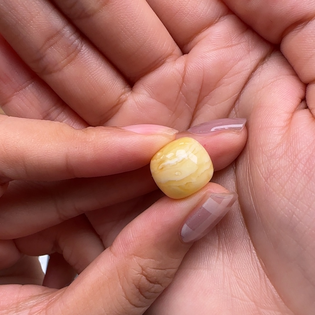 琥珀未镶嵌珠宝奇石12.8mm