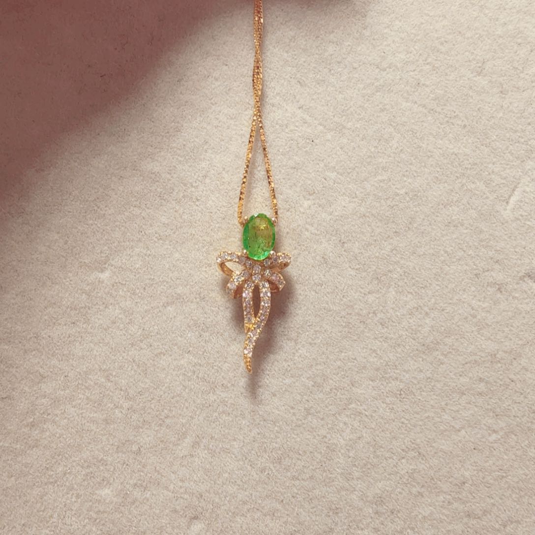 祖母绿颈饰银S925镀金镶嵌