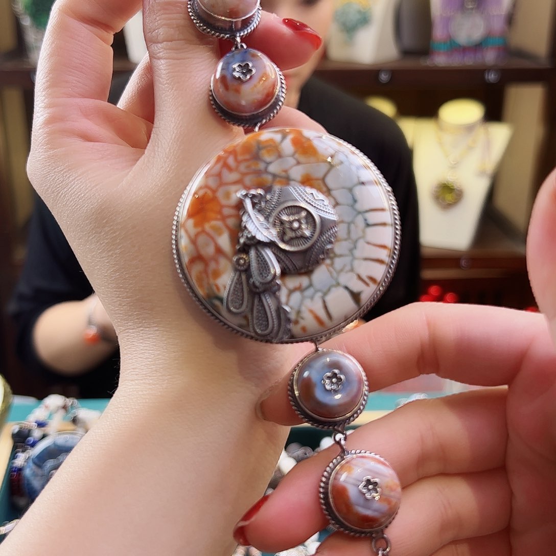 玛瑙/玉髓手链银S925镶嵌手链