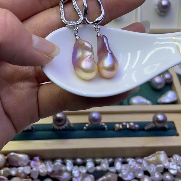 淡水珍珠耳饰合金