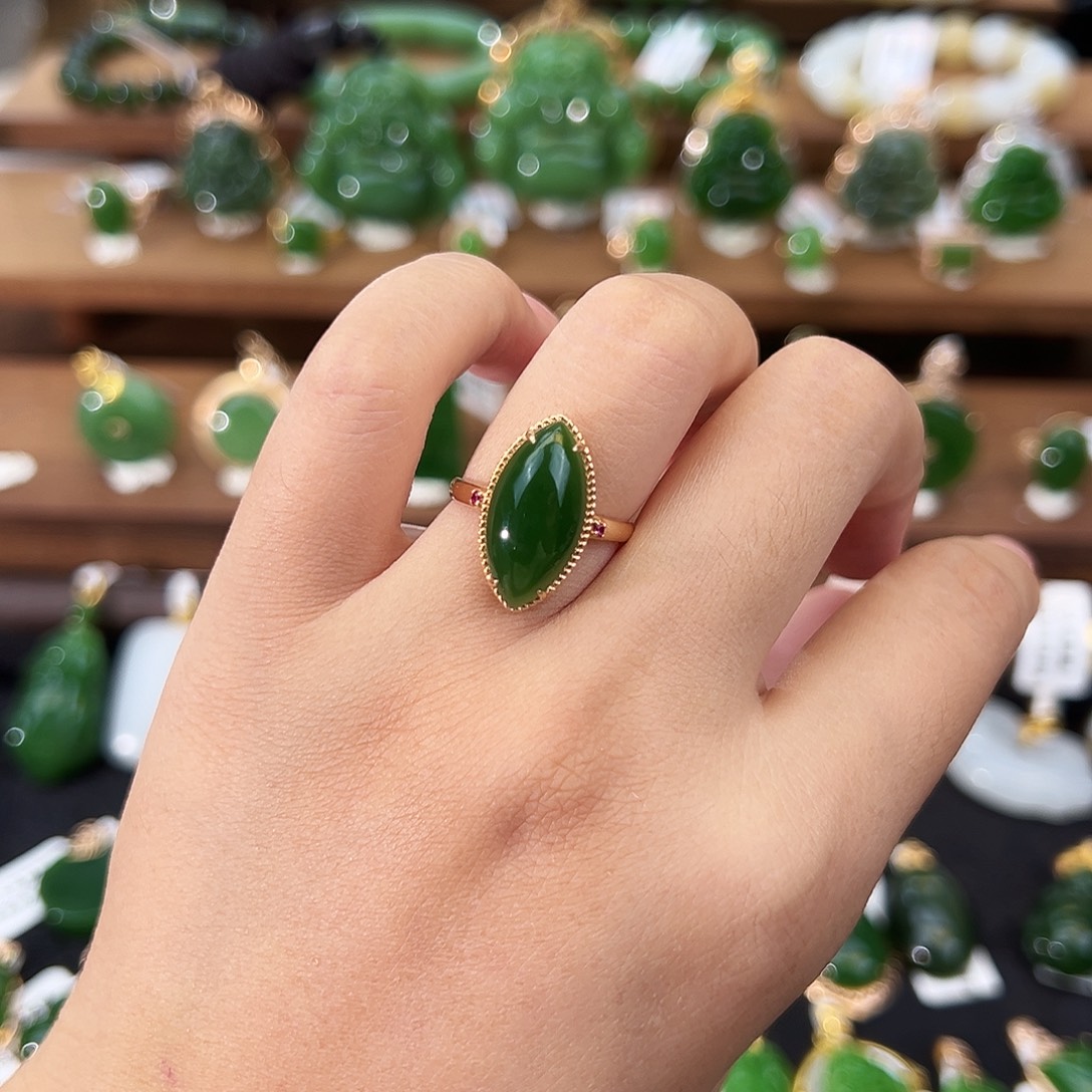 和田玉未镶嵌戒指阳绿马眼戒指18.7mm