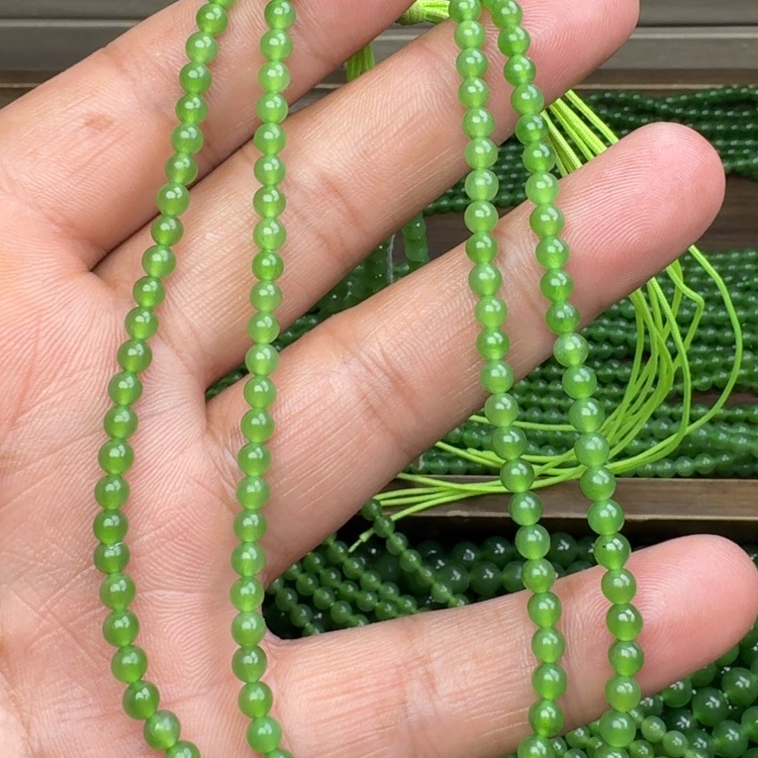 和田玉未镶嵌颈饰碧玉冰阳绿卡4