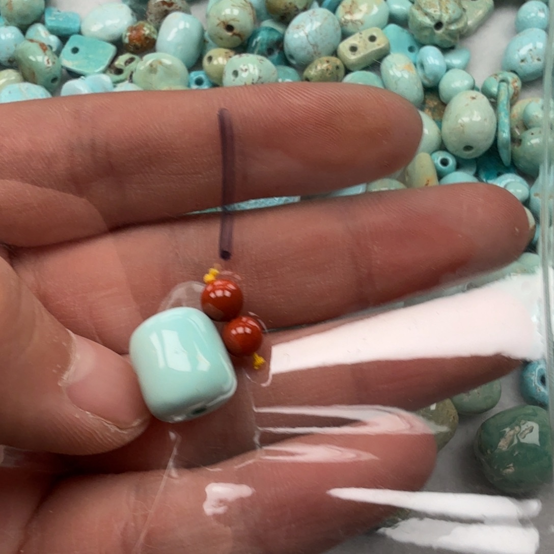 南红玛瑙未镶嵌珠宝奇石