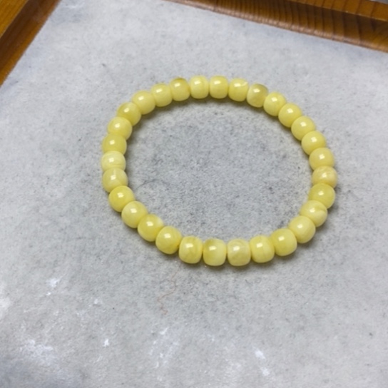 蜜蜡裸石未镶嵌手串