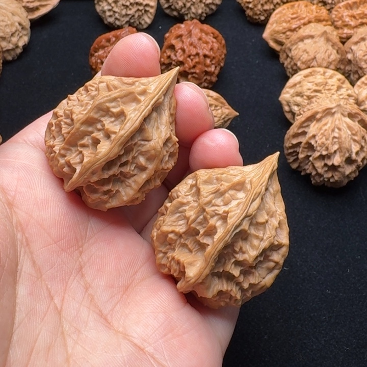 吊坠文玩核桃野生麻鸡【3201】