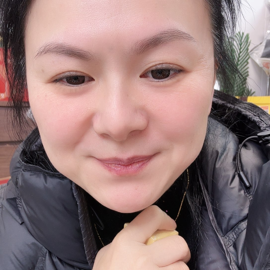 这两位女明星太搞眼啊