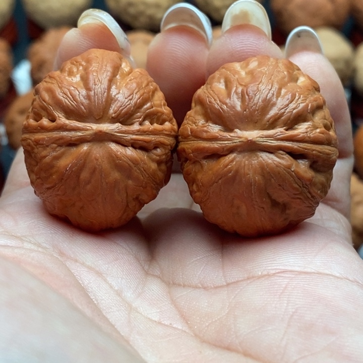 核桃精品文玩核桃手捻元宝