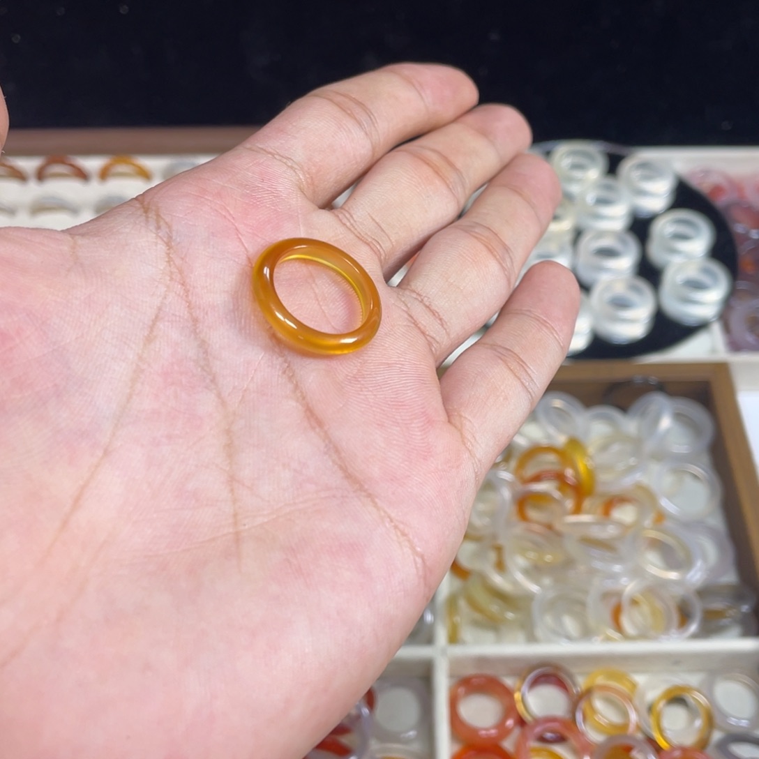 未镶嵌戒指玛瑙/玉髓6号港12