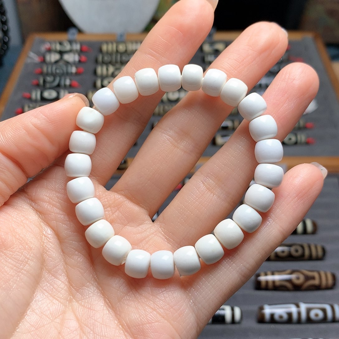 玛瑙/玉髓吊坠(赠链)未镶嵌