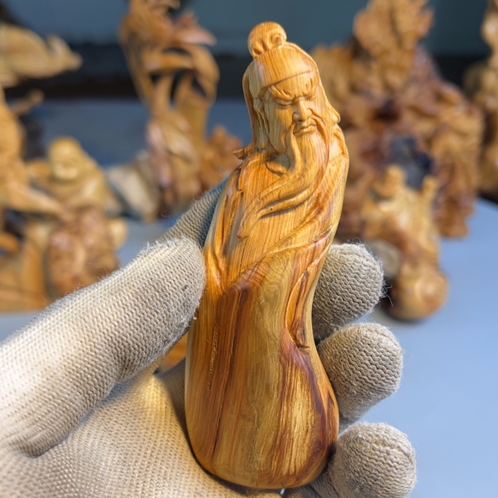 柏木（崖柏）根雕工艺摆件