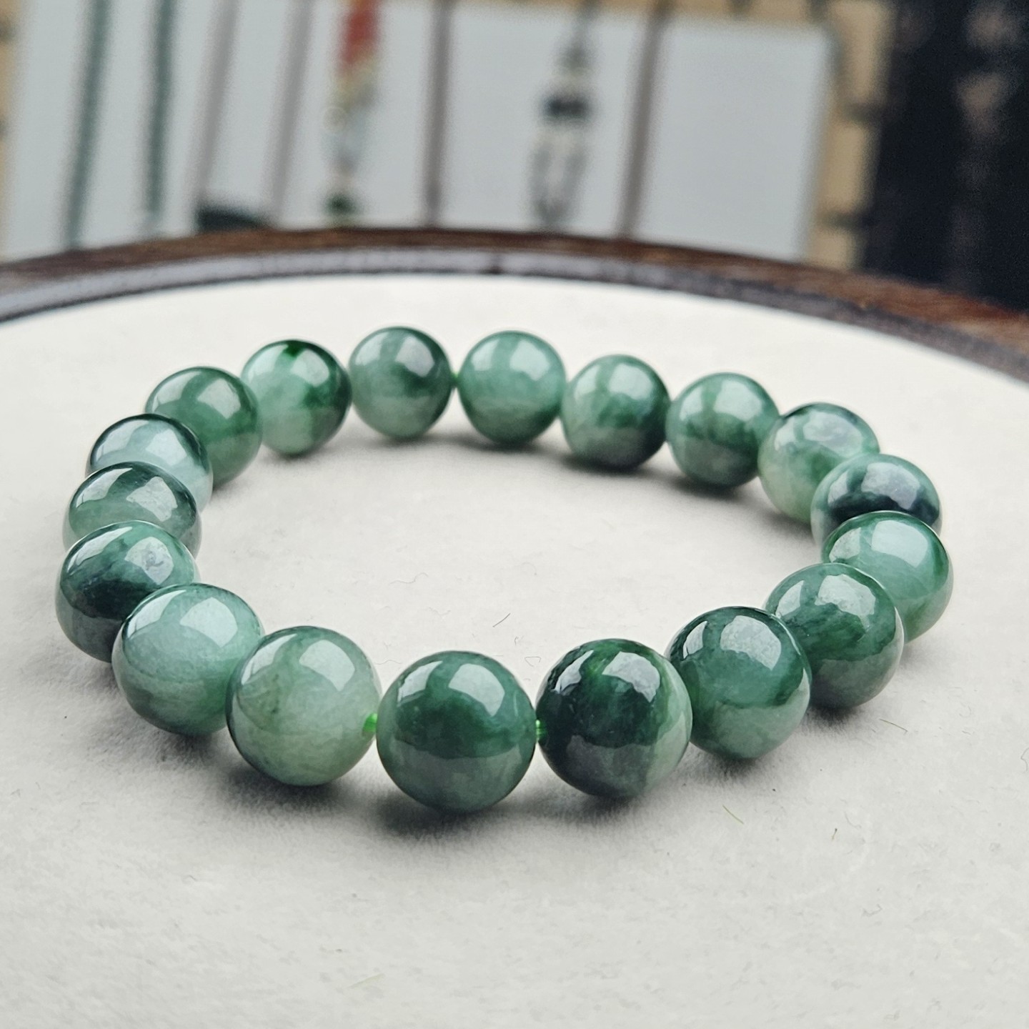 辣绿翡翠冰种手串约12mm手串0181