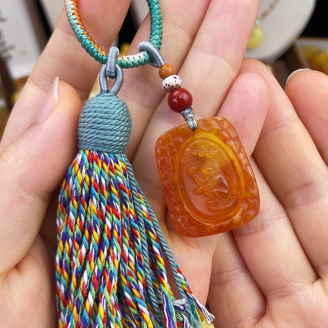 琥珀未镶嵌裸石我