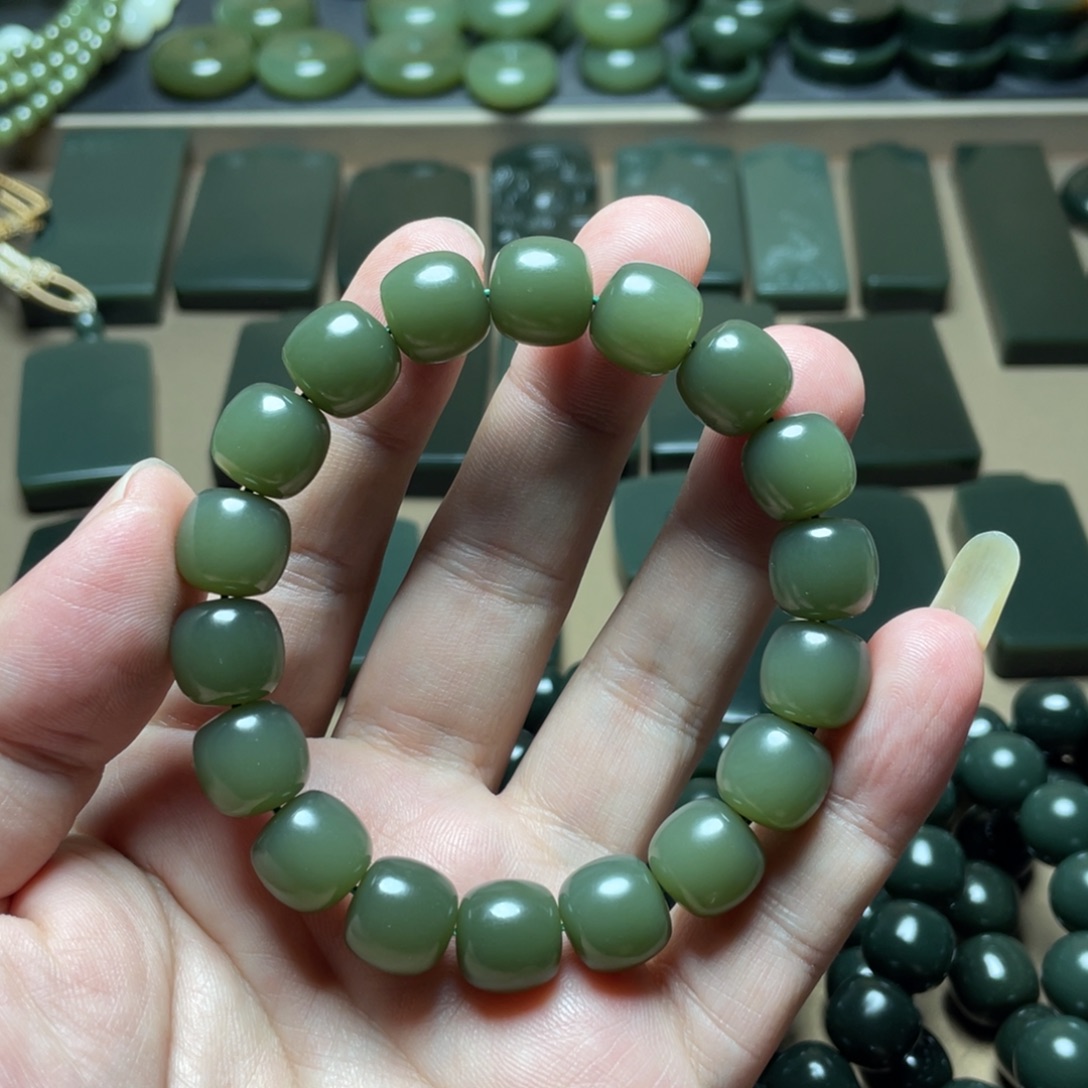 和田玉未镶嵌手链