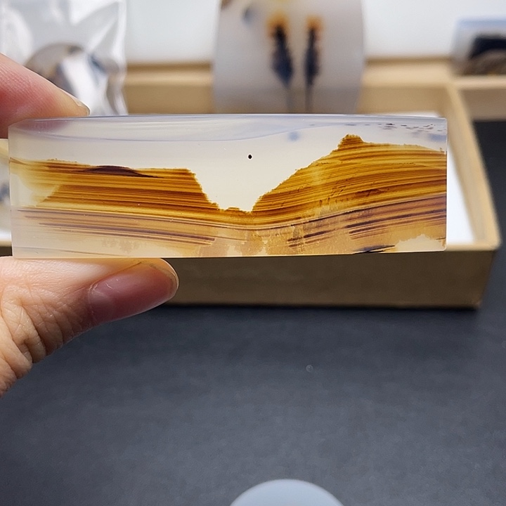 金***龙玛瑙/玉髓未镶嵌颈饰