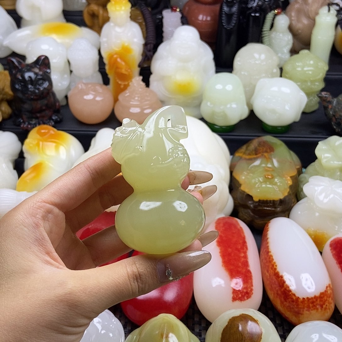 无花朵一直雕刻把件