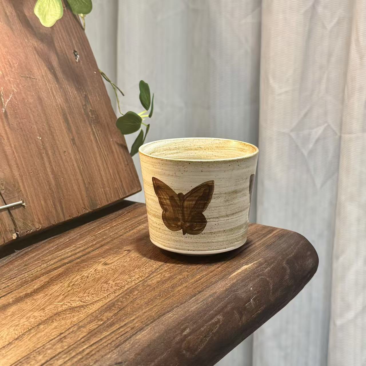 手绘蝴蝶直口杯 350ML B068