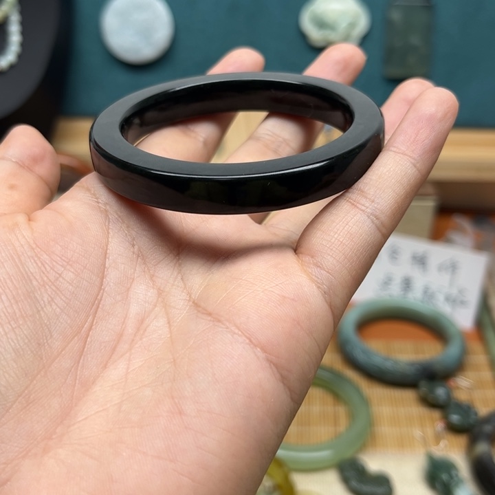 和田玉手镯未镶嵌Y***g