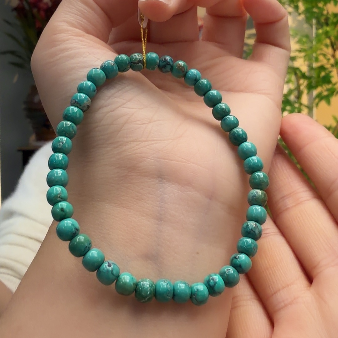 绿松石未镶嵌颈饰