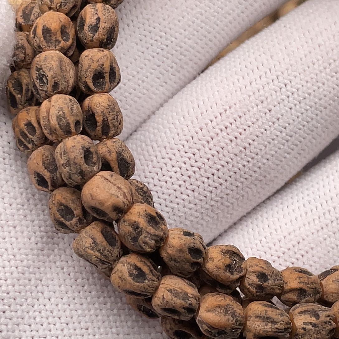 柏香籽/百香籽手串