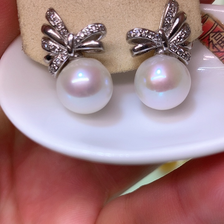 银S925镶嵌耳饰淡水珍珠