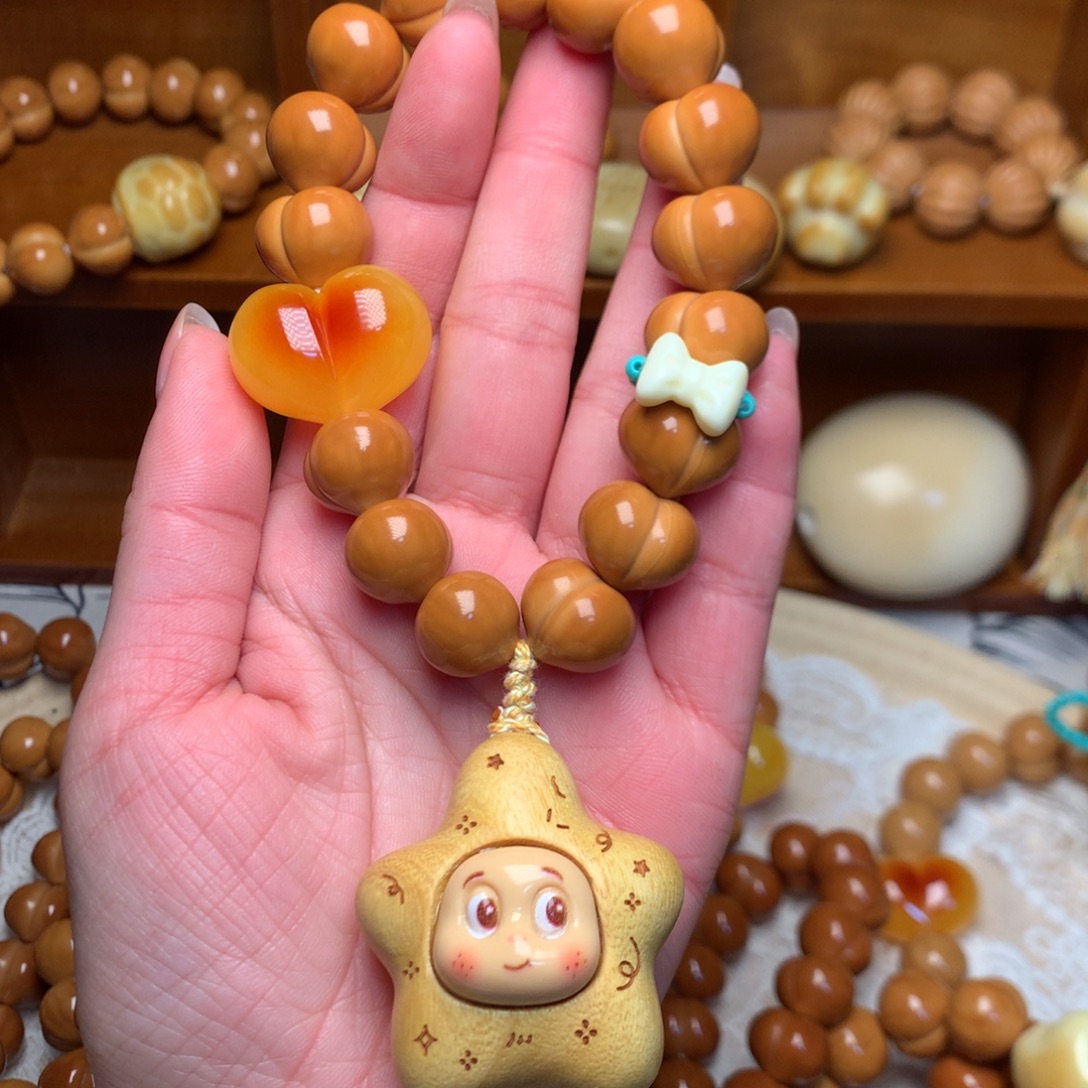 猴头核桃把件15玻璃底定制