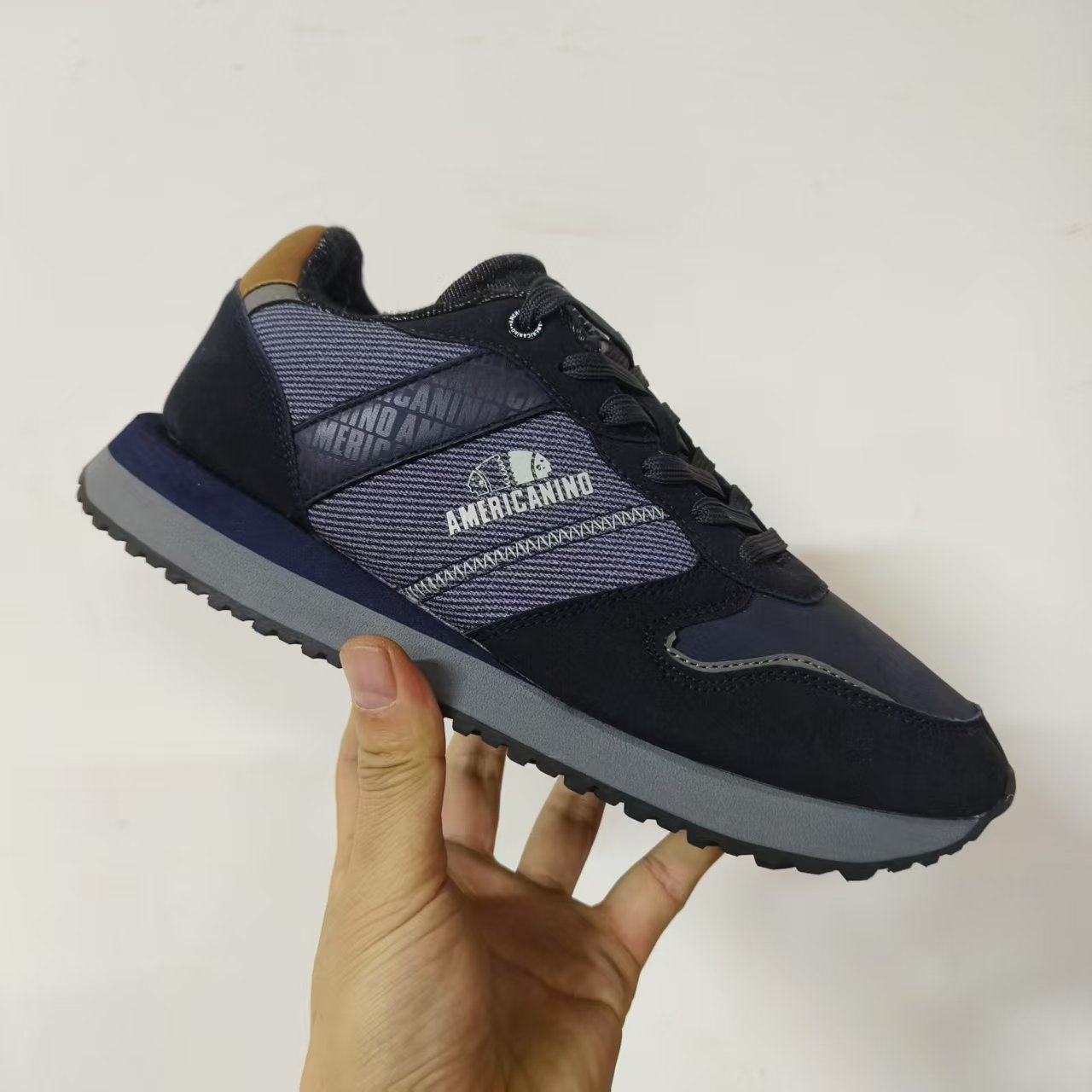 外贸原单 春季新款运动鞋 40-46码 1030