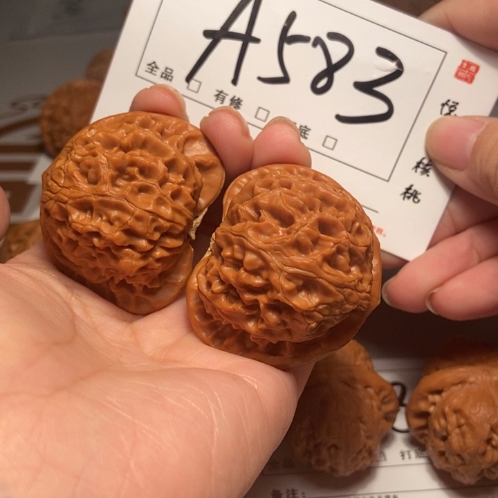 社***哥木质43尺宫灯A583