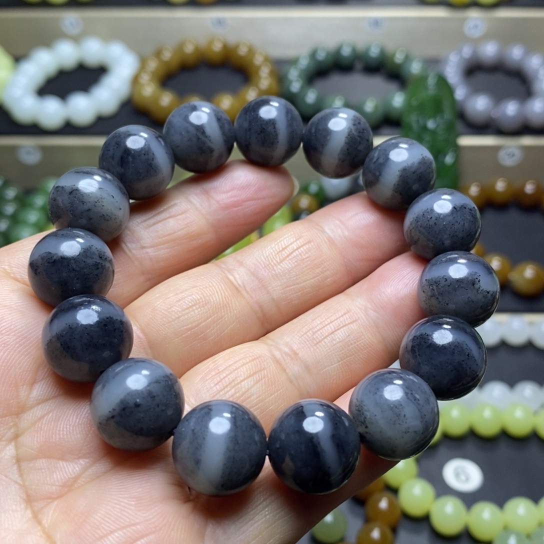 和田玉手串未镶嵌