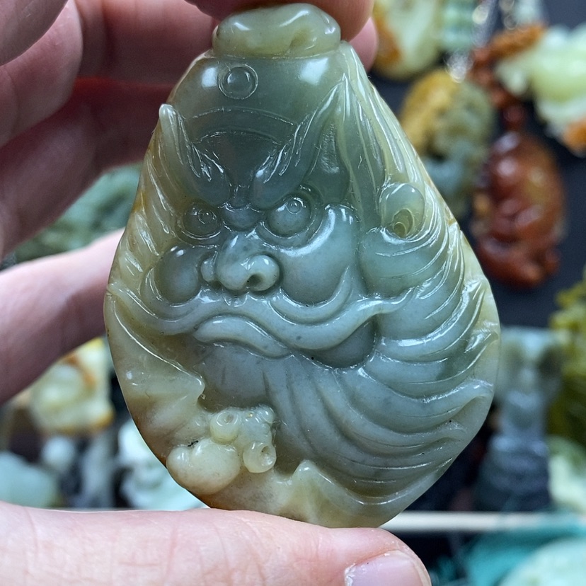 【闪购商品】蛇纹石玉吊坠未镶嵌