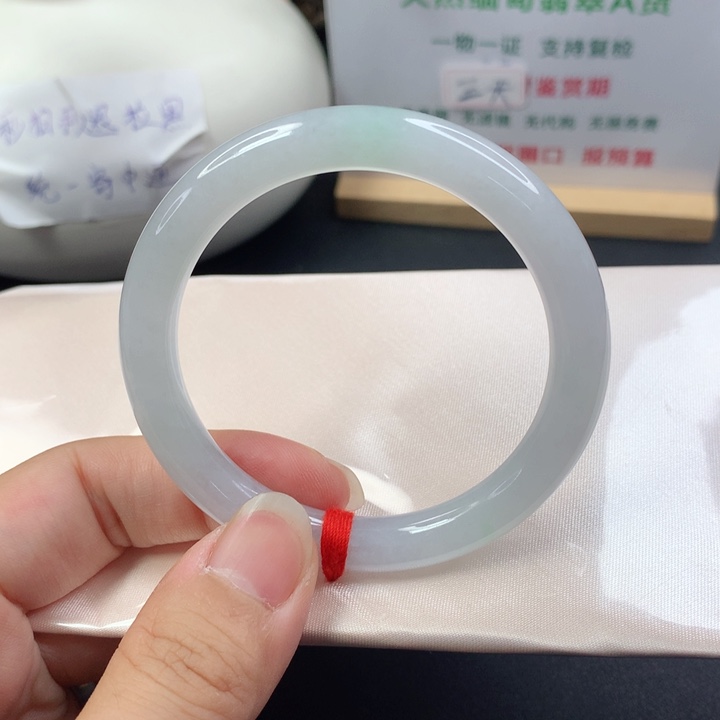 未镶嵌手镯（圆镯）翡翠5354