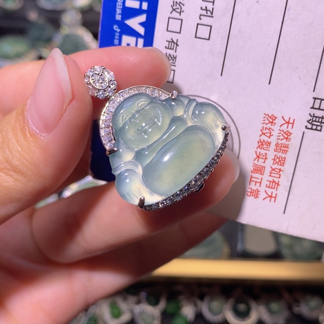 翡翠未镶嵌颈饰天然