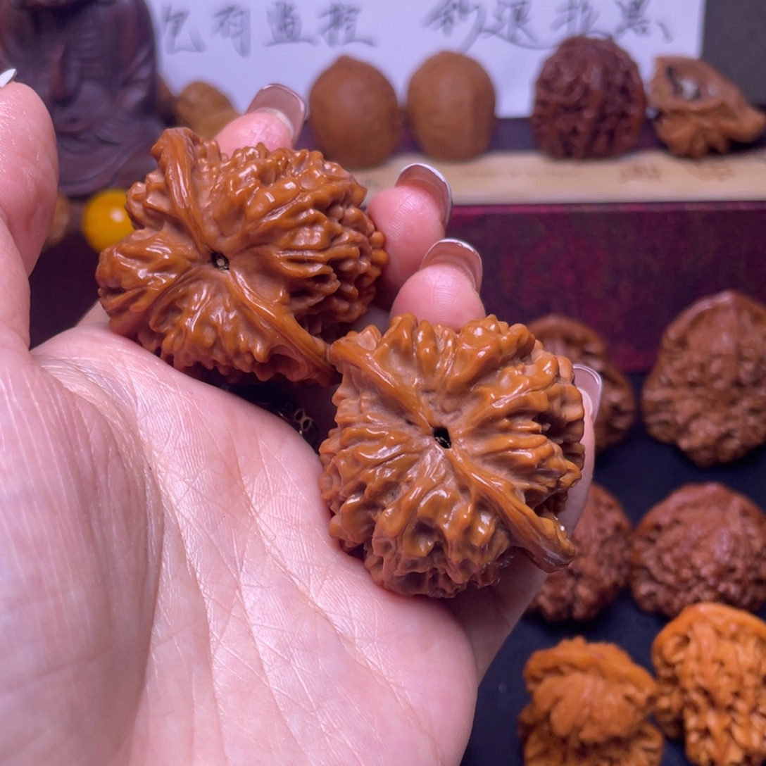 安***凡吊坠桃核官帽福利