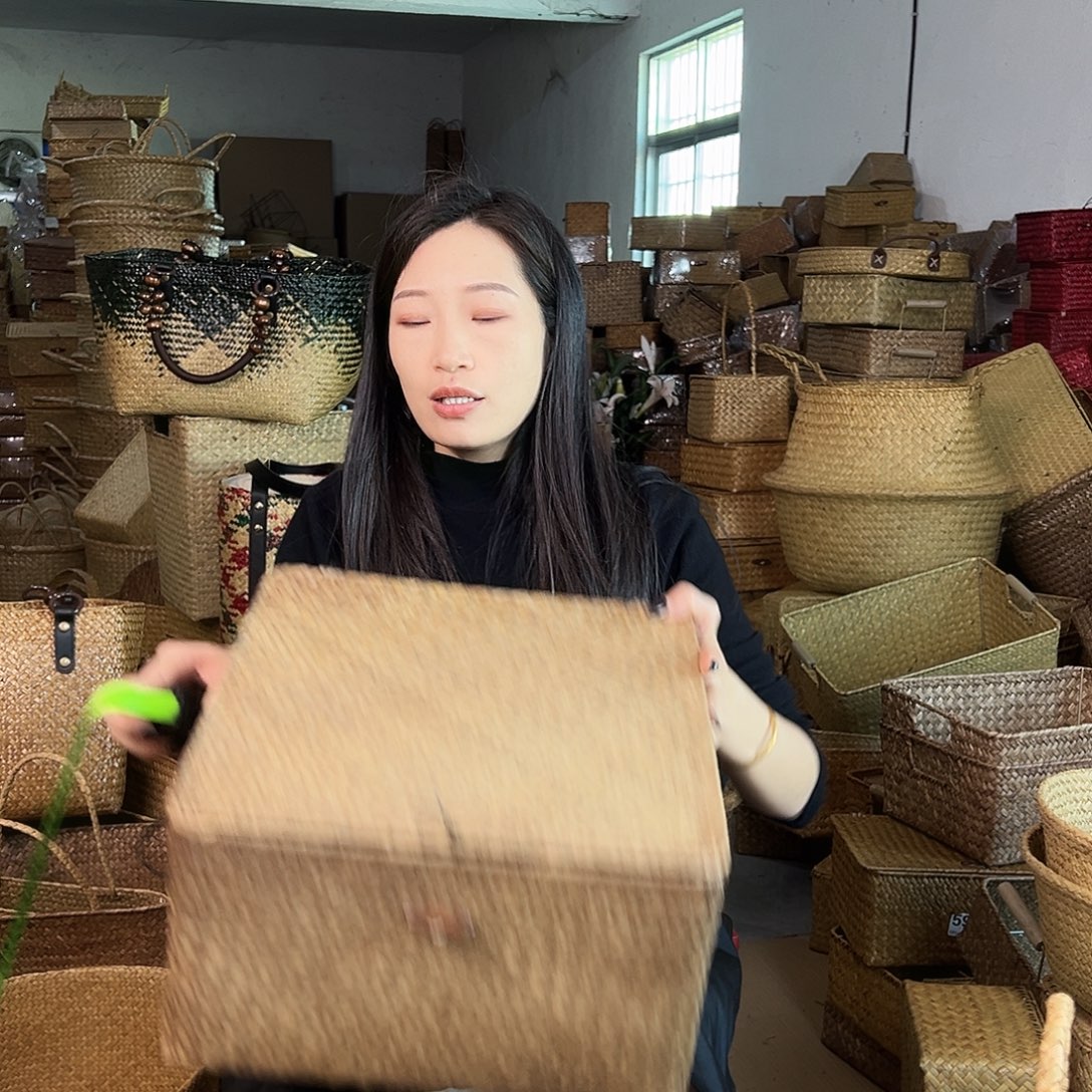 草编草编包/草编收纳盒带瑕疵