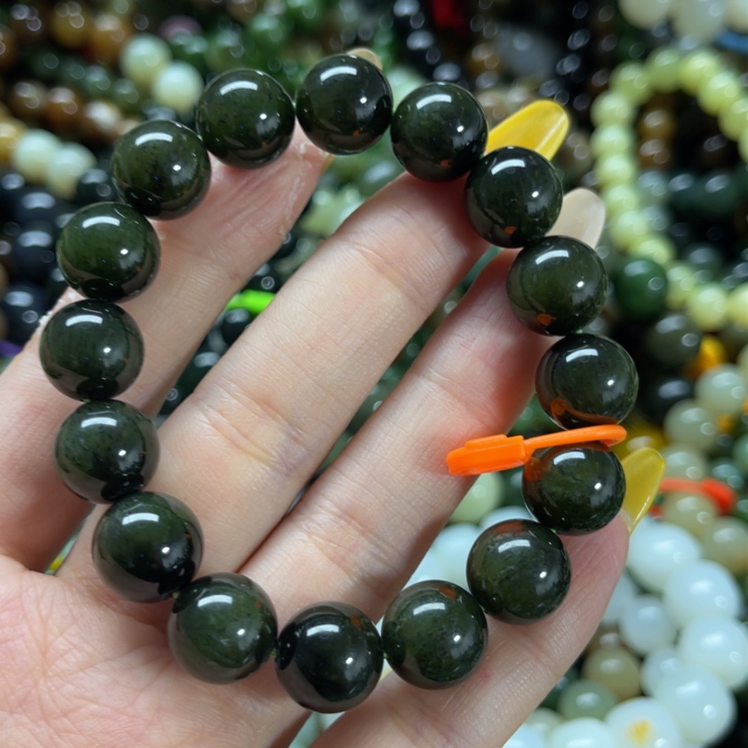 手串未镶嵌和田玉