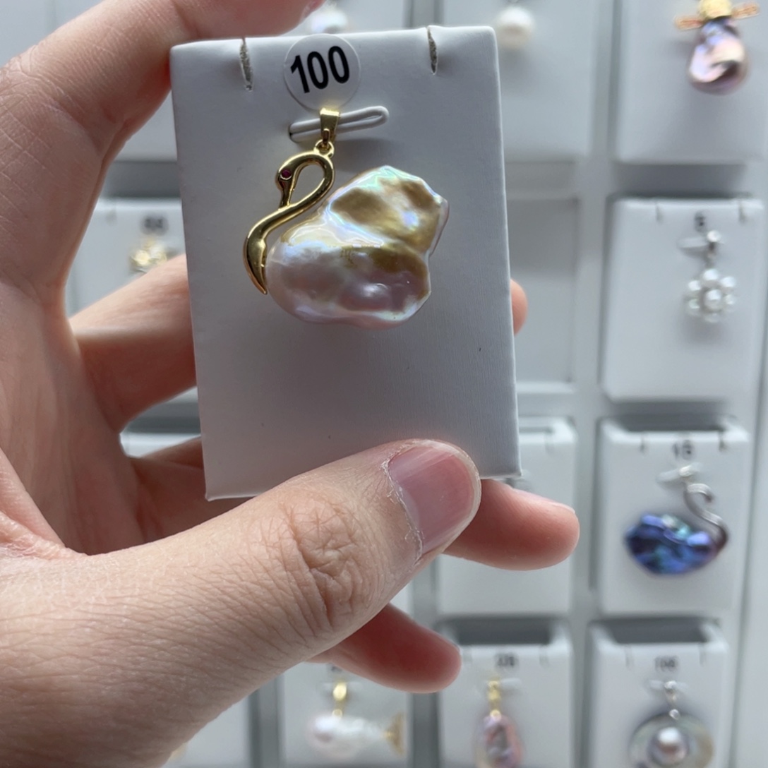 淡水珍珠颈饰合金