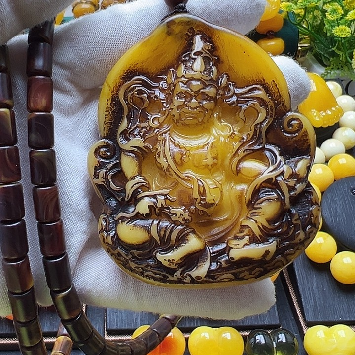琥珀未镶嵌颈饰吊坠链子
