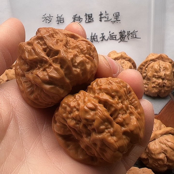 吉***祥吊坠文玩核桃蛤蟆