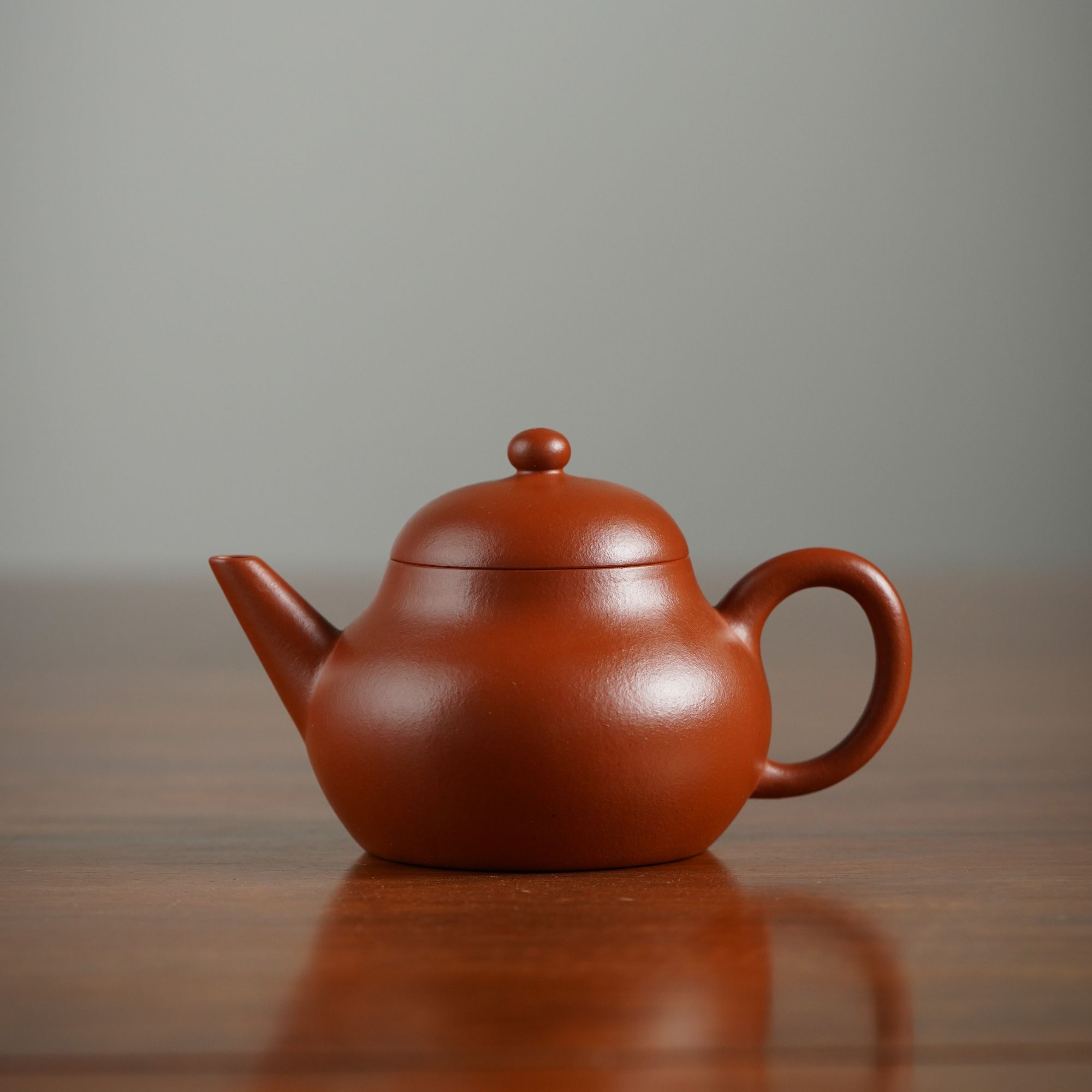 柿园-周国强《芭乐水平》朱泥 135cc 紫砂壶（吴界明弟子）全手工制作