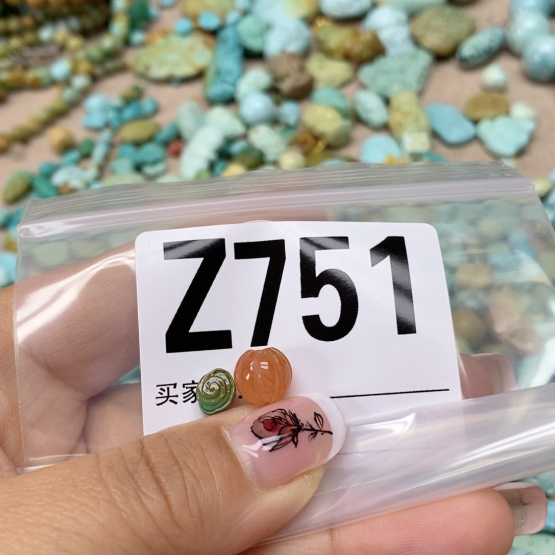 南红玛瑙配饰未镶嵌