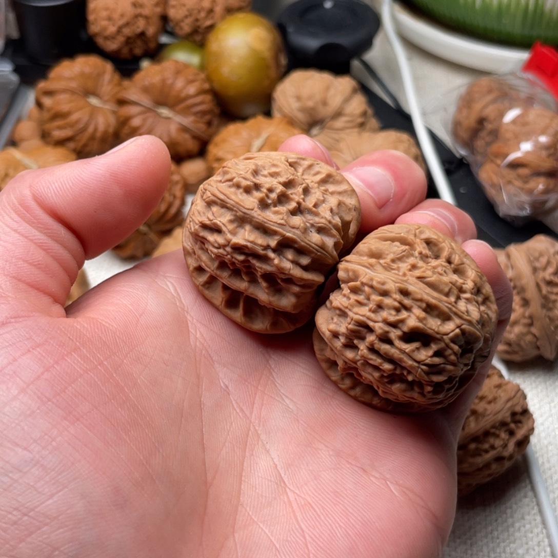 【***】把件文玩核桃球白