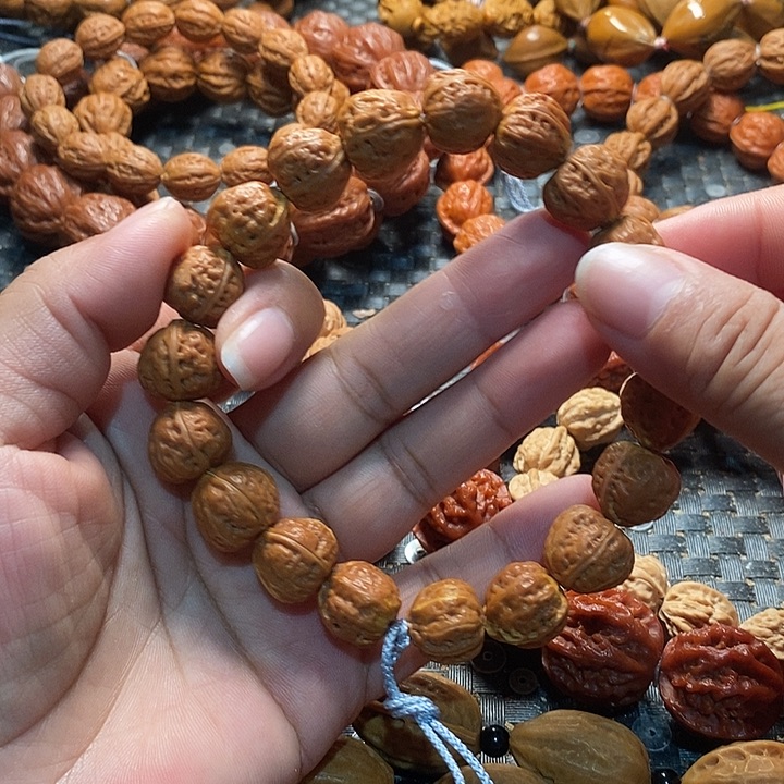 手串文玩核桃黄金甲