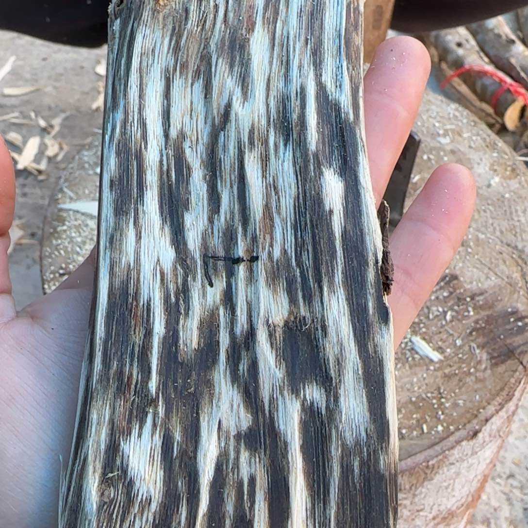 树脂制品7号奇楠原木一个