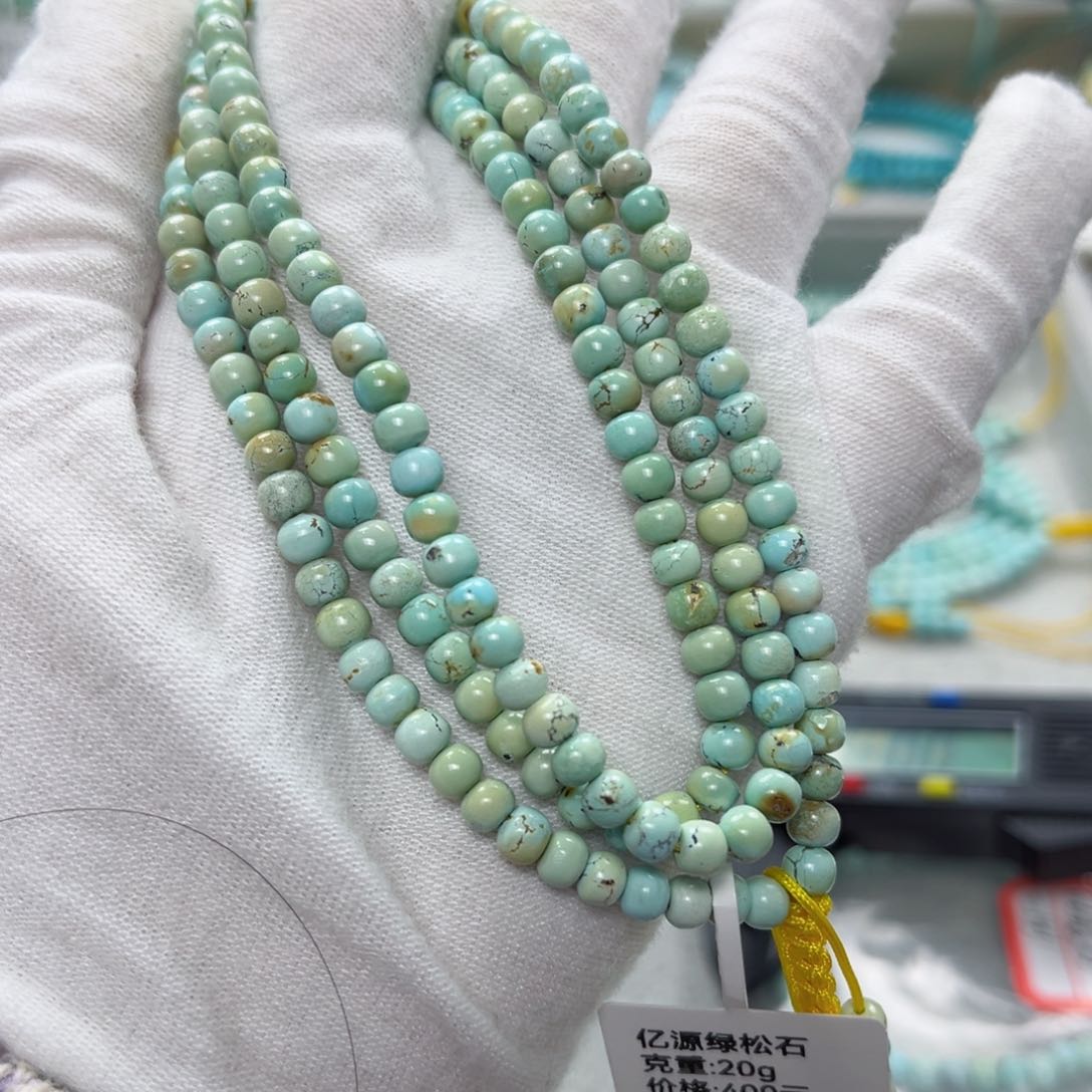 绿松石绿松石未镶嵌
