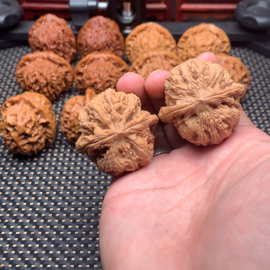 文玩核桃吊坠将军42