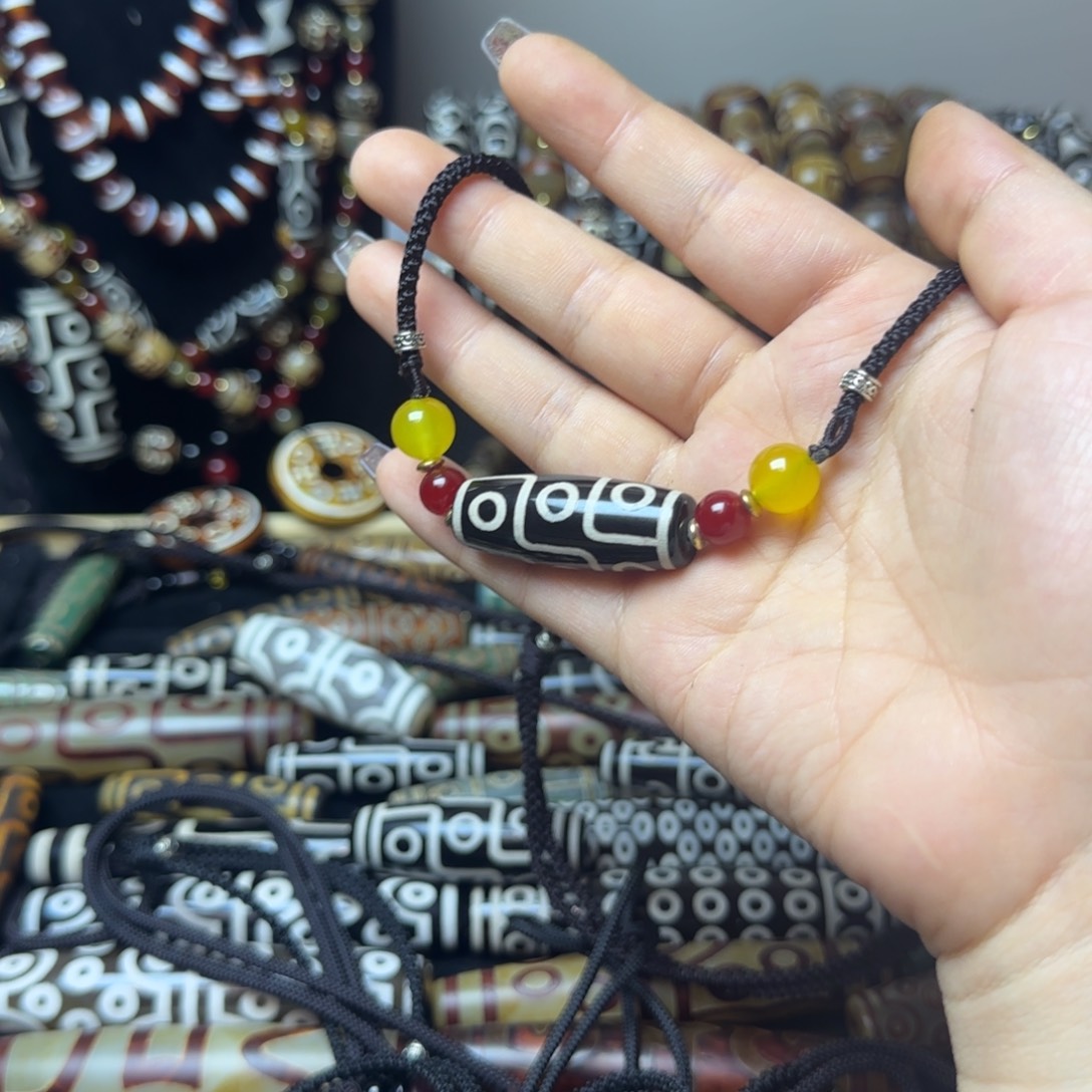 玛瑙/玉髓合金颈饰