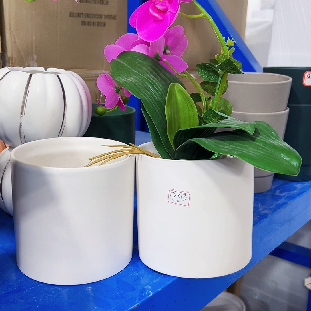 有孔外贸尾单陶瓷花盆凑单10米包邮