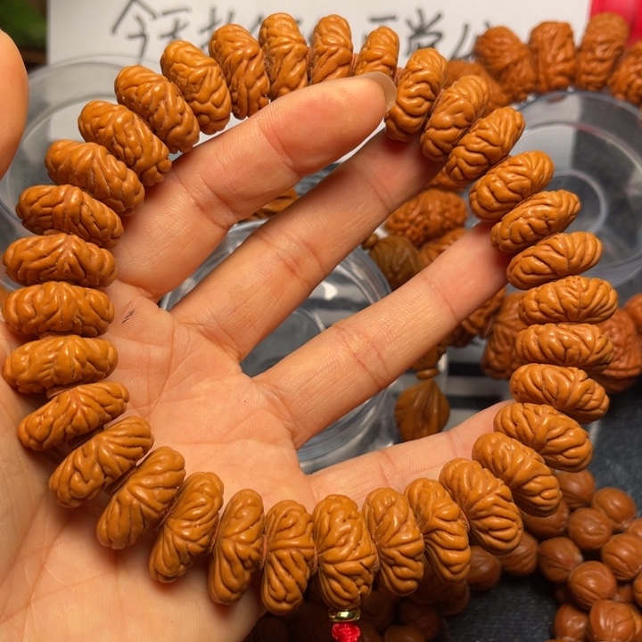 桃核手串龙纹桃核42