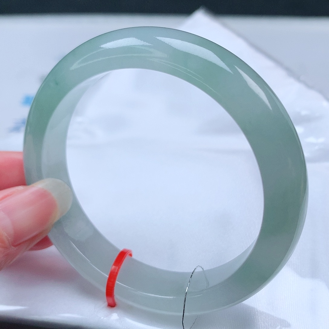 翡翠手镯未镶嵌54.5圈