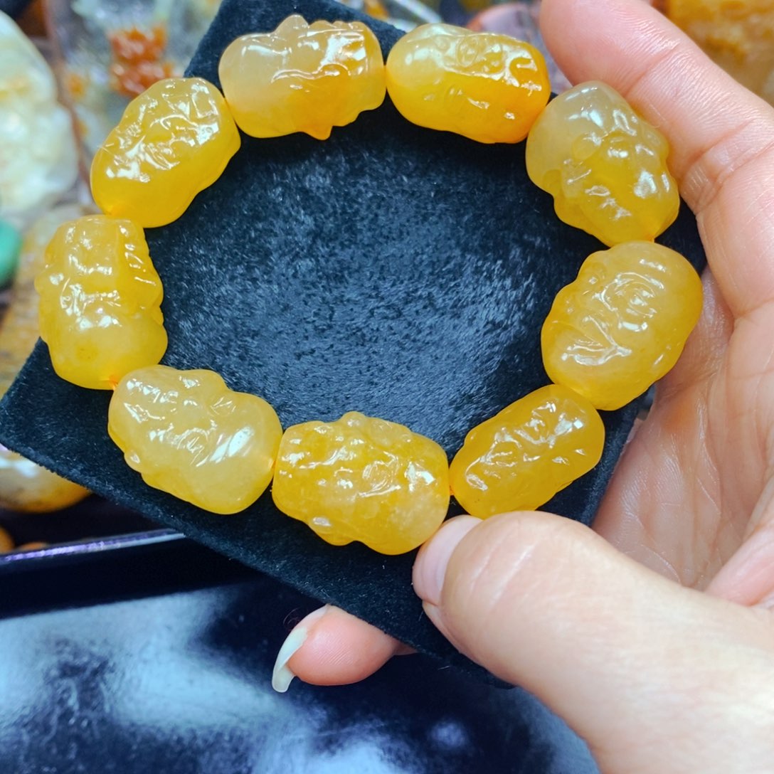 未镶嵌石英质玉（黄龙玉）吊坠(不含链)